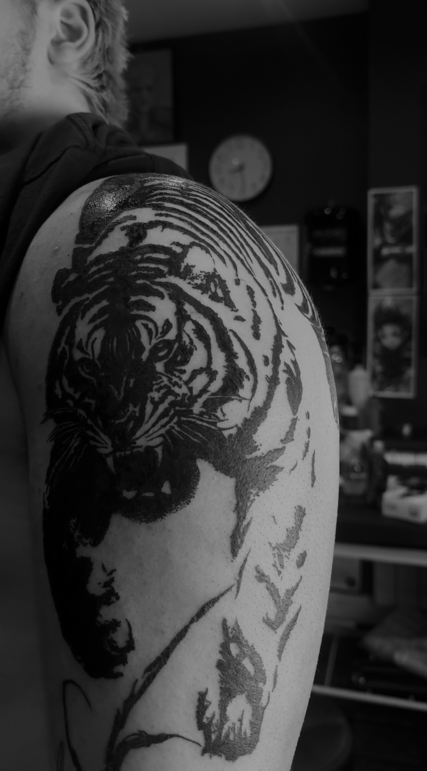 The Ink Altar / Tierney
